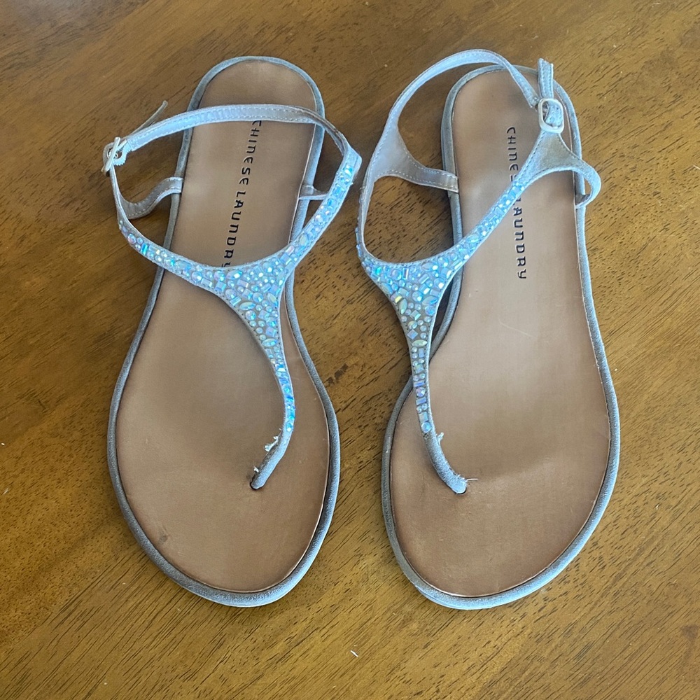 Chinese Laundry Silver and Tan Sandals